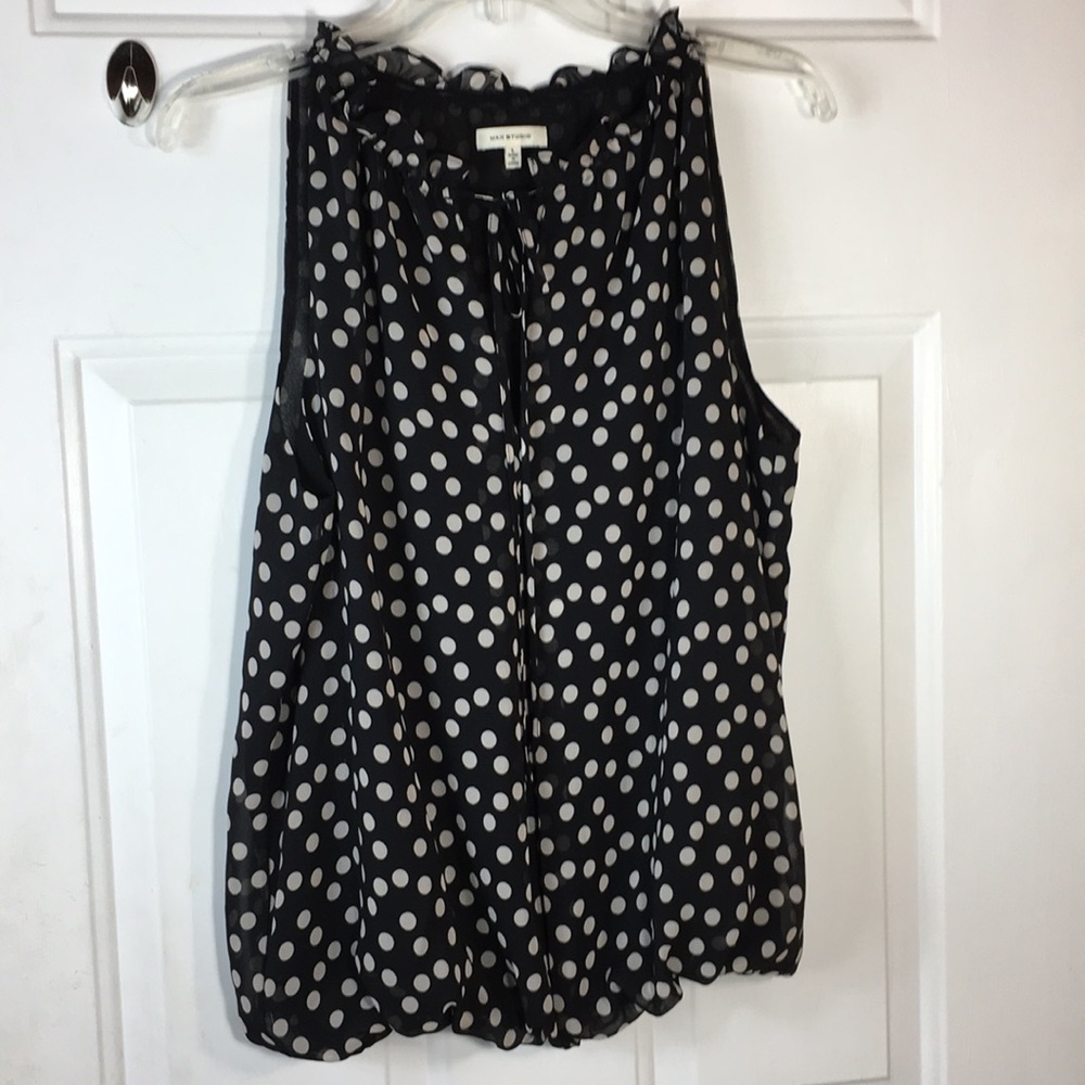 Max Studio large Black and white polkadot